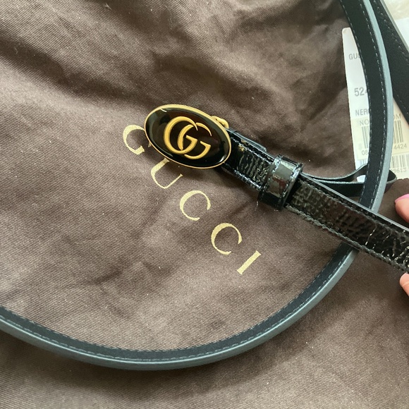 GUCCI patent leather skinny  belt 100 - Picture 1 of 5